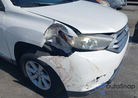 2013 Toyota Highlander Plus/Se from USA, damaged, VIN 5TDZK3EH0DS120000